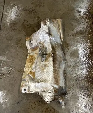 Jeep Grand Cherokee Heat shield in engine bay 068680899