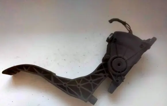 Volkswagen Golf IV Accelerator throttle pedal 6Q1721503B 6PV00849501