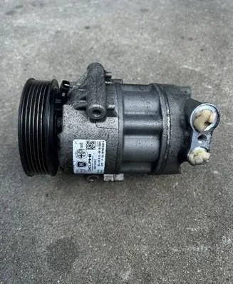 Fiat 500L Air conditioning (A/C) compressor (pump) 51883101 10262170736C 01141154