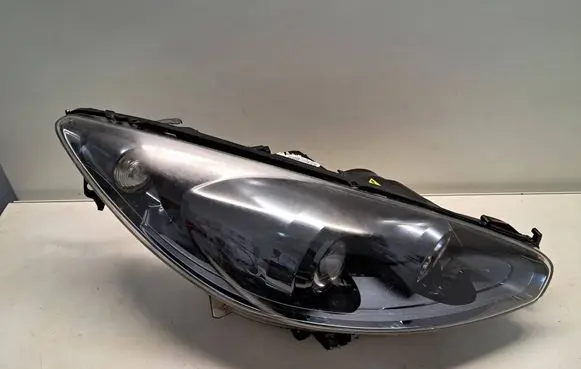 Peugeot 308cc Headlight/headlamp 9674040380