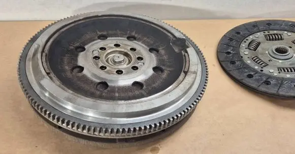Audi A6 S6 C4 4A Clutch set kit 046105266e