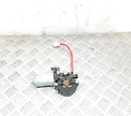 Mitsubishi Pajero Sport I Front door window regulator with motor 2621003200 5713A020