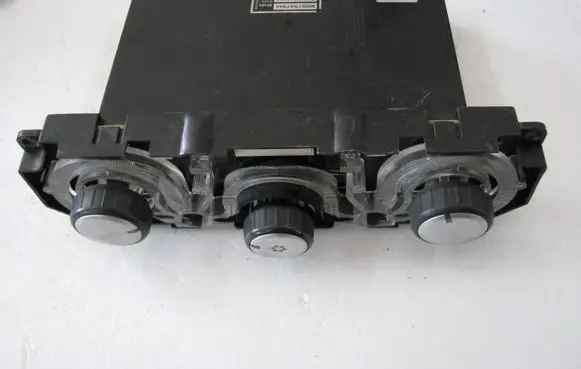 Mitsubishi Outlander Climate control unit MR979971HA