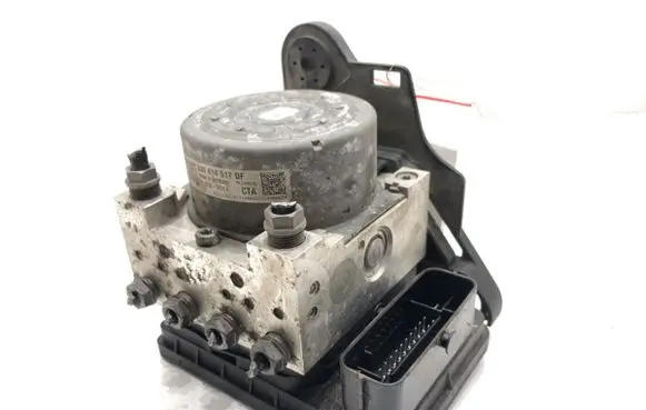 Skoda Octavia Mk3 (5E) ABS Pump 5Q0614517DF