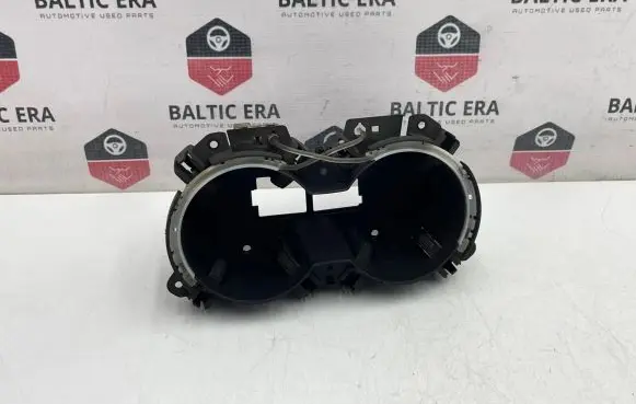 Audi A4 S4 B9 Cup holder front 8WO862533A 8W0862533AB 82918001