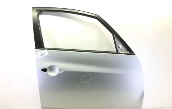 KIA Venga Front door 