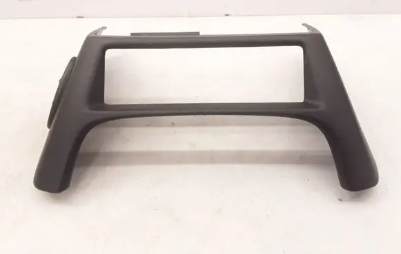 Radio/GPS head unit trim