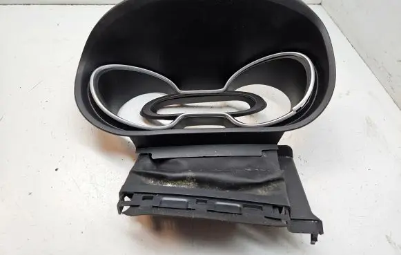 Renault Trafic III (X82) Dashboard trim 681010993R