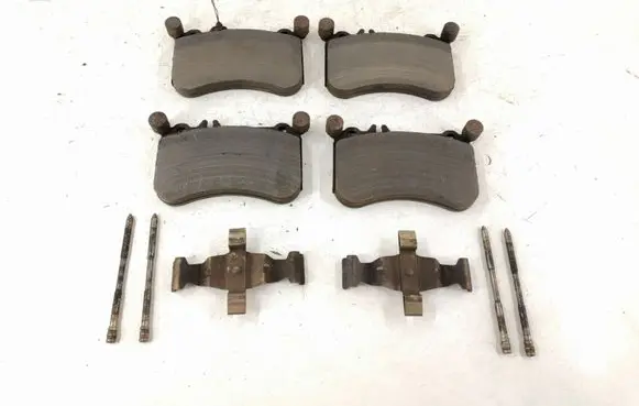 Mercedes-Benz CLS C218 X218 Brake pads (front) 14AAG853 47A94213