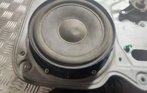 Volkswagen Caddy Front door speaker 1T0035411J