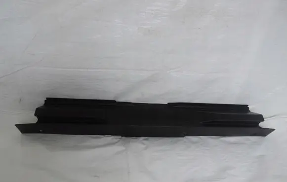 Trunk/boot sill cover protection