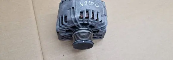Renault Kangoo II Generator/alternator 231000026R