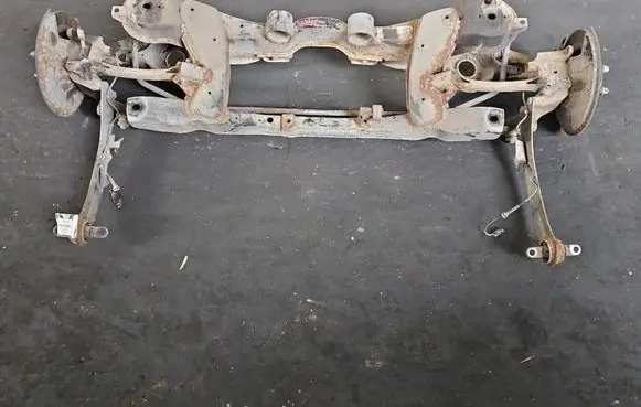 Ford Kuga I Rear axle beam IMPRK1562291