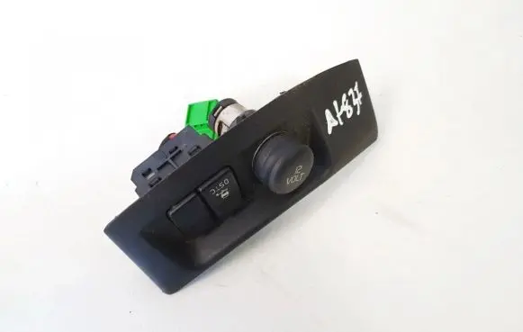 Traction control (ASR) switch