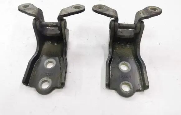 Chevrolet Captiva Front door hinge set 
