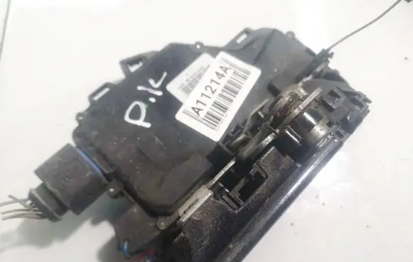 Skoda Fabia Mk2 (5J) Front door lock 3B1837015AR