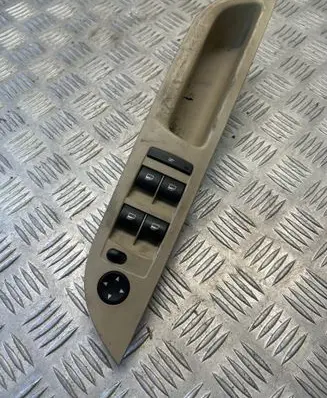 BMW 5 E60 E61 Electric window control switch 9122110