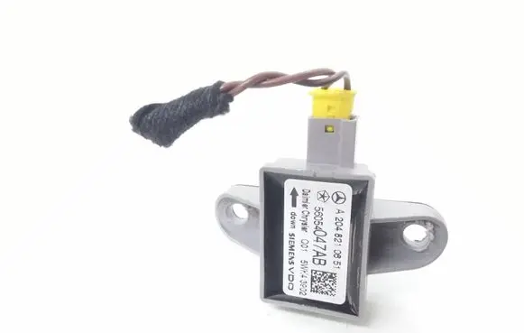 Mercedes-Benz C W204 Airbag deployment crash/impact sensor A2048210651