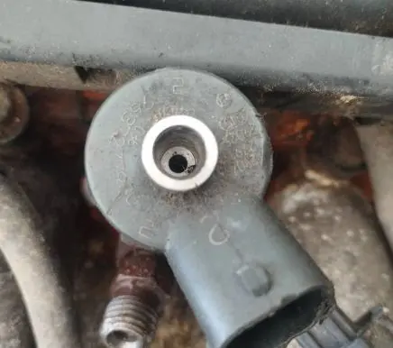 Citroen C8 Fuel injector 0986435014