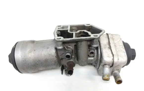 Skoda Octavia Mk2 (1Z) Oil filter mounting bracket 045115389K 6740273403 028117021l