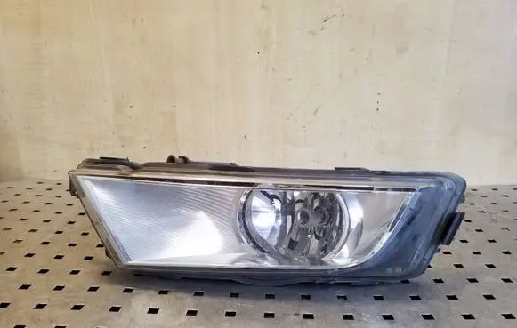 Skoda Octavia Mk3 (5E) Front fog light 5E0941699