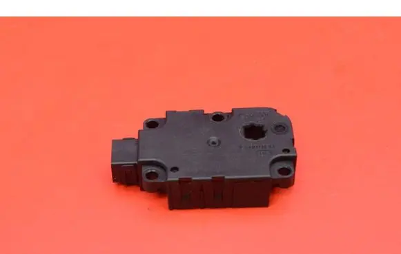 Audi A6 Allroad C7 Air flap motor/actuator CZ1139301640