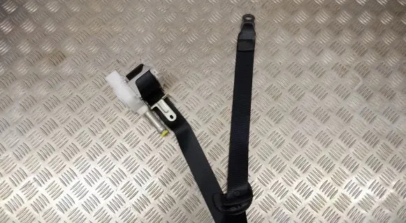 Toyota Prius (XW50) Front seatbelt 7322047221