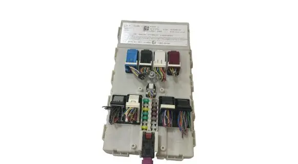 BMW i3 Other control units/modules 8736965 010688670Z 2611139385