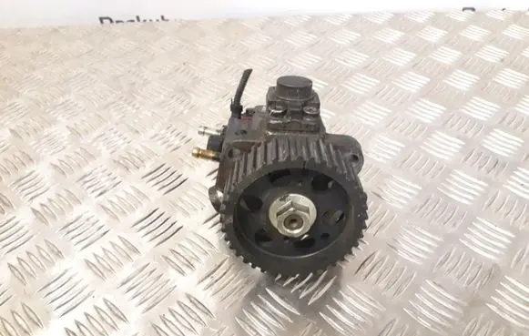 Opel Insignia A Fuel injection high pressure pump 0445010193 CRCP1H3R701089S 55571005