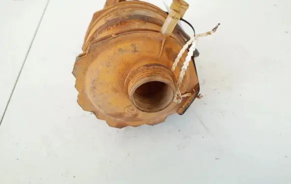 Renault 19 Coolant expansion tank/reservoir 7700810997