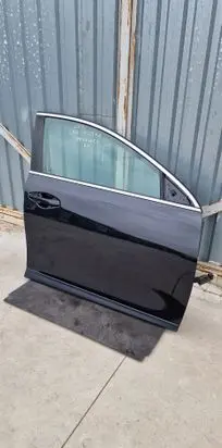 KIA Xceed Front door 