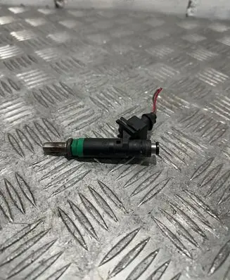 BMW 6 E63 E64 Fuel injector 7525721