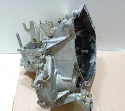Mazda 2 Manual 5 speed gearbox F6W30 F69103000 F691-03-000