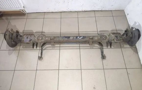 Opel Movano B Rear axle beam 