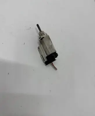 Audi A4 S4 B7 8E 8H Brake pedal sensor switch 8E0927189B