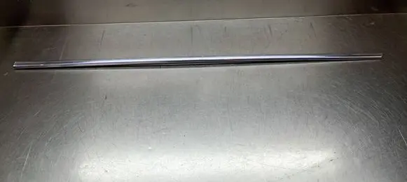 Volvo XC60 Front door glass trim molding 31371111