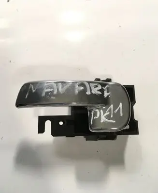 Nissan Navara D40 Rear door interior handle 8318G