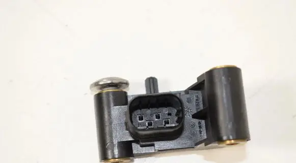 BMW 5 E60 E61 Airbag deployment crash/impact sensor 6977398