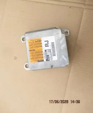 Toyota Yaris Airbag control unit/module 891700D590 2310009920 C1G16207A2
