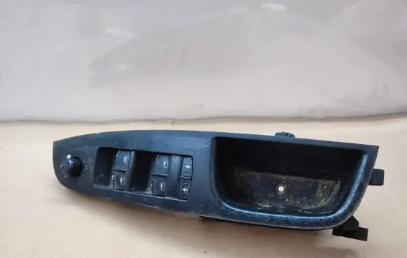 Audi Q7 4L Electric window control switch 4L2867172