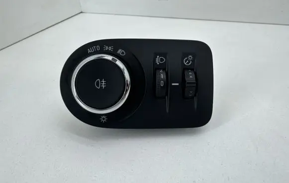 Opel Combo E Light switch 39085923