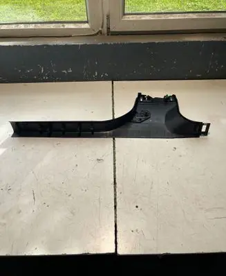 Opel Astra L (B) pillar trim (bottom) 9847054280 98689V