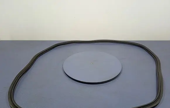 Volkswagen PASSAT B7 USA Trunk rubber seal (body) 2GM827705B