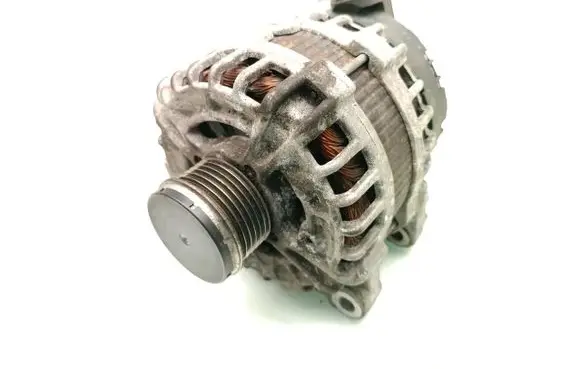 Land Rover Range Rover Evoque L538 Generator/alternator EJ32-10300-AC 0125812014