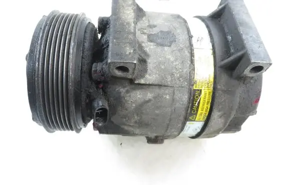 Renault Trafic II (X83) Air conditioning (A/C) compressor (pump) 7700105765