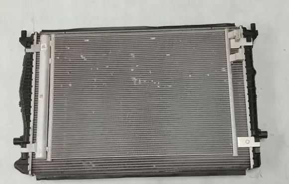 Volkswagen Golf VIII Radiator set 2Q0121253K