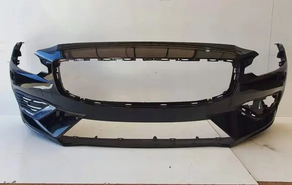 Volvo V60 Front bumper 31690589