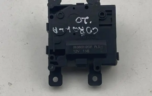 Toyota Corolla E210 E21 Air flap motor/actuator 0638002031
