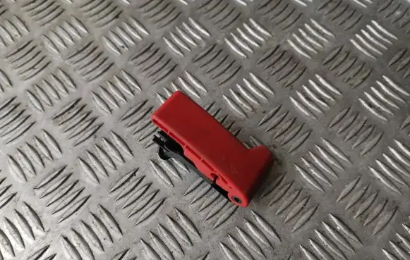 Mercedes-Benz C W204 Engine bonnet (hood) release handle A2048800900