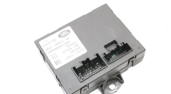 Land Rover Range Rover L405 Tailgate/trunk control unit/module HK5214B673AD